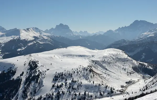 Pistes du Cherz près du Passo Campolongo, Alta Badia (mars 2014)