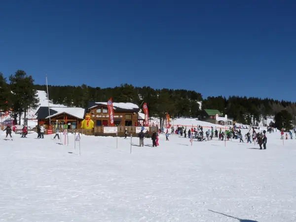 Front de neige des Airelles et chalets, Font-Romeu, mars 2014