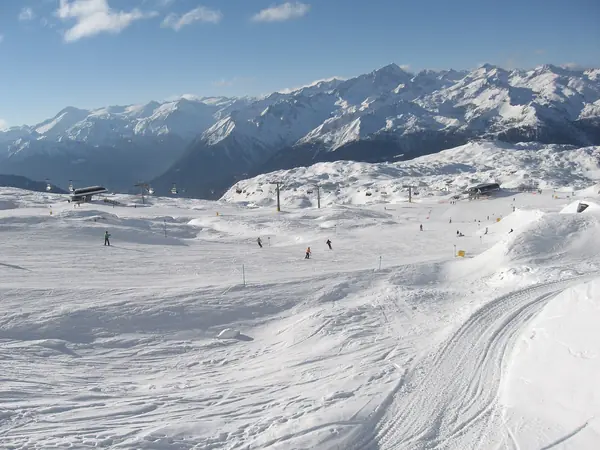 Pistes du domaine de Madonna di Campiglio, décembre 2007