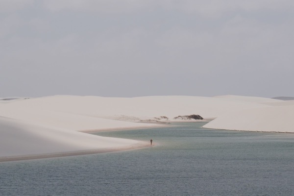 Les dunes et lagunes turquoise